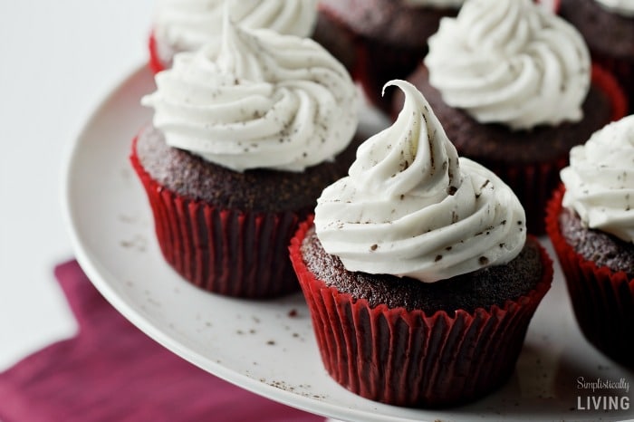 Red Velvet Cupcakes with Amaretto Vodka Frosting featured