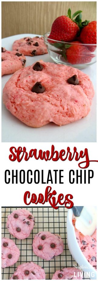 Strawberry Chocolate Chip Cookies #strawberry #chocolate #strawberrycookies #chocolatechipcookies #fruitycookies
