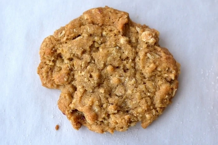 Oatmeal Craisin Cookies (No Eggs Needed) Featured