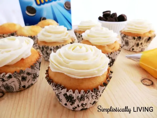 sunflower-cupcakes-inprocess1