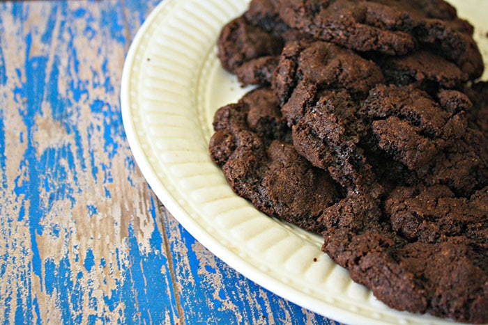 double chocolate cookies featured