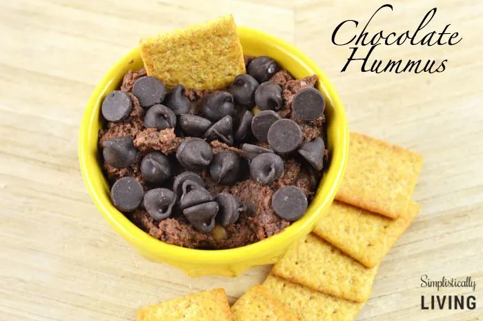 chocolate hummus featured