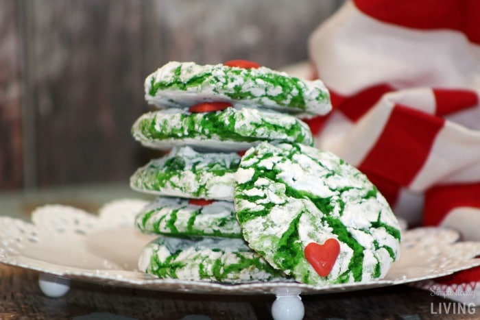 grinch cookies featured