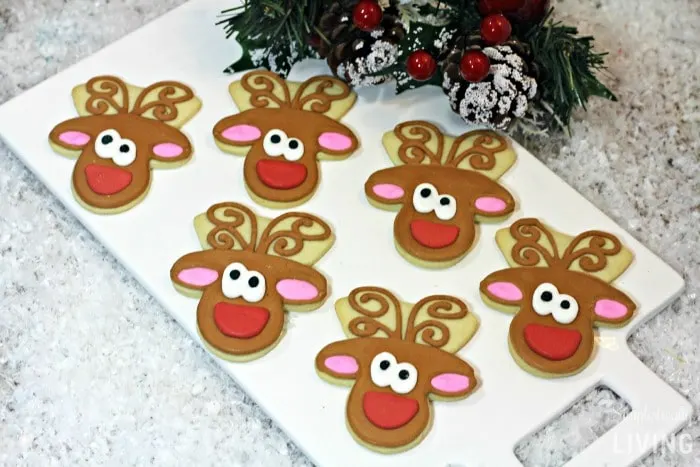 reindeer cookies featured