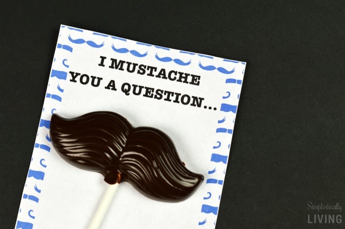 Mustache Valentines + Free Printable #valentinesday #freeprintable #printablevalentines