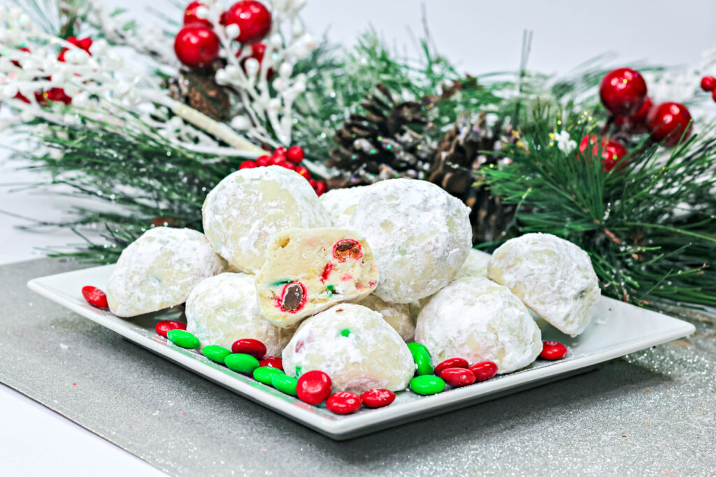 christmas snowball cookies