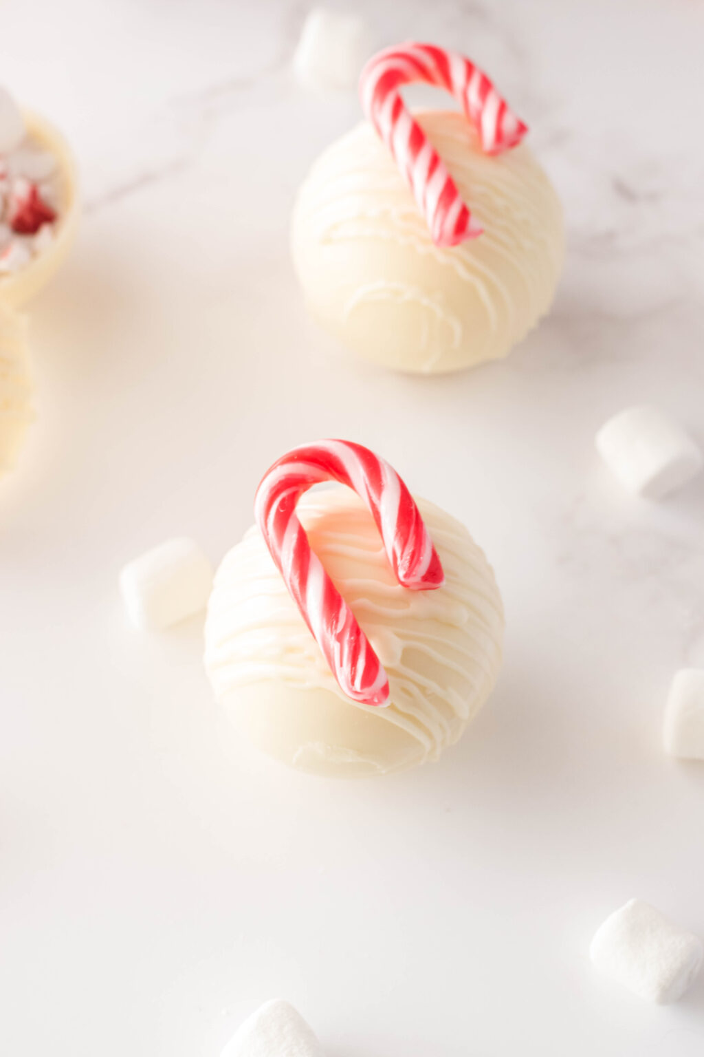 how to make peppermint hot chocolate bombs