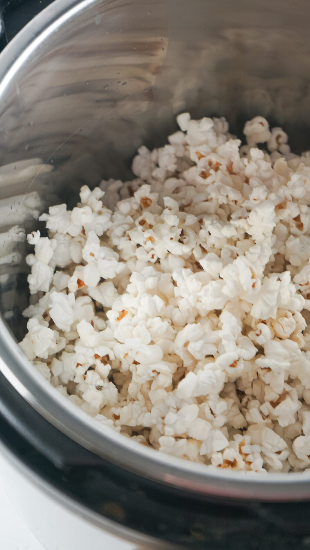 popped popcorn in an instant pot