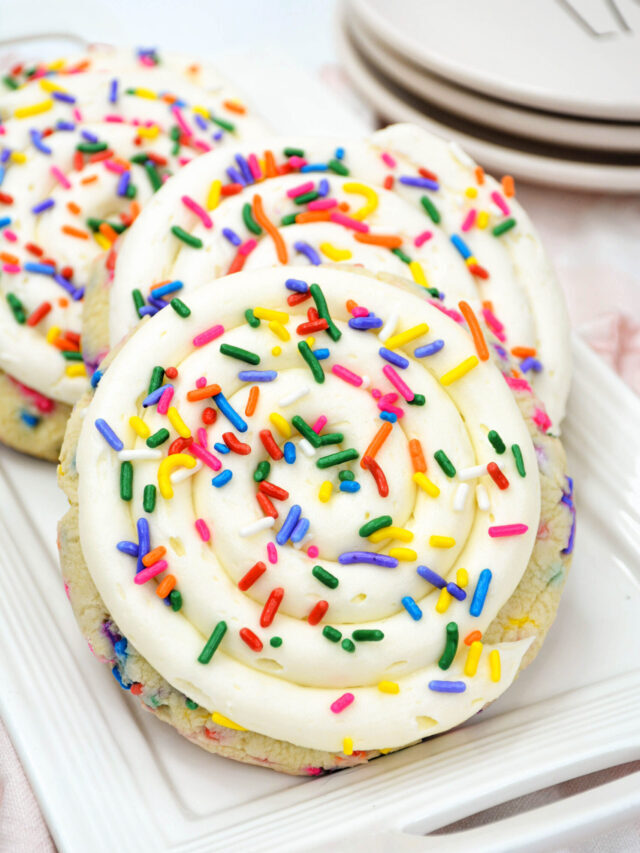 Crumbl Birthday Cake Cookie Recipe