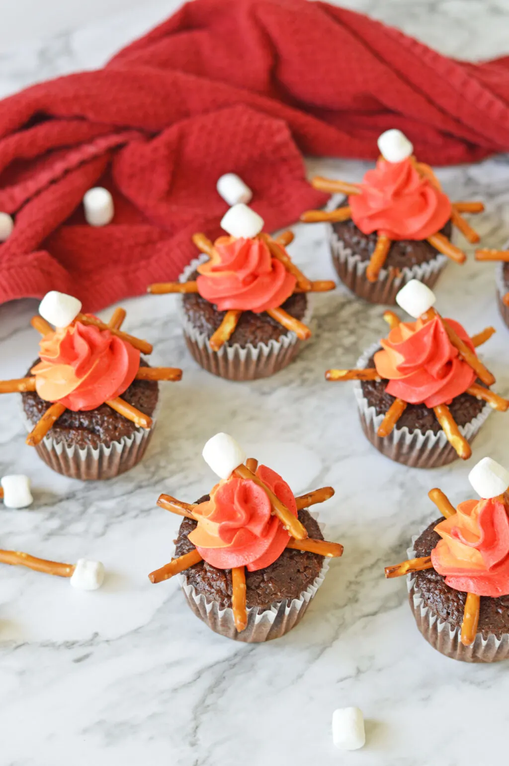 campfire cupcakes on a marble table