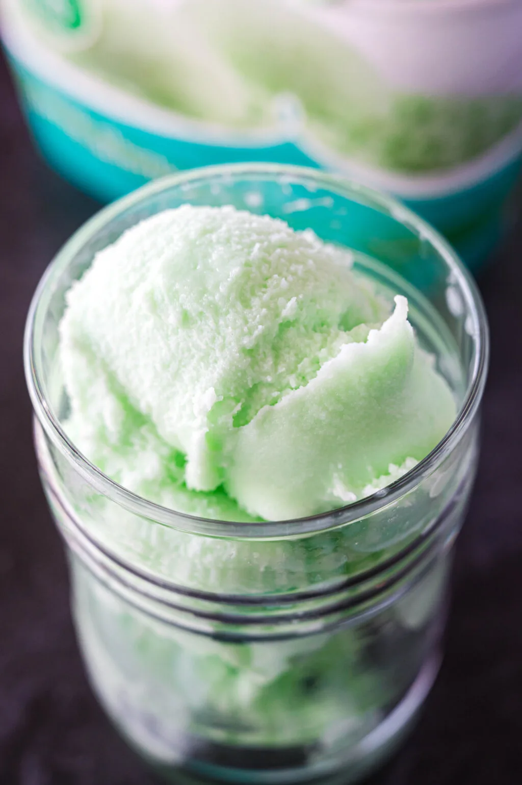 lime sherbet in cup