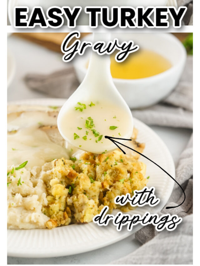 Easy Turkey Gravy Recipe (with Drippings)