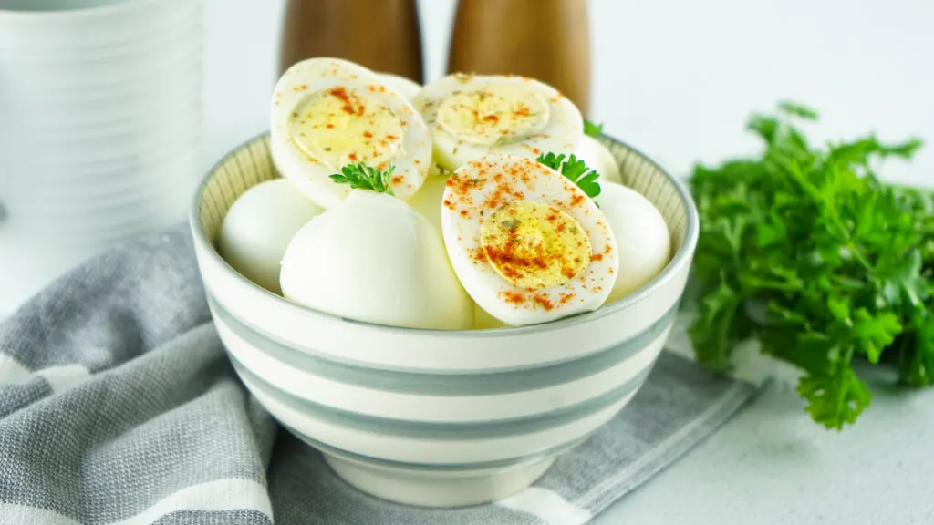 air fryer hard boiled eggs in bowl